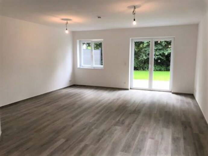 Elegante großzügige Doppelhaushälfte mit 6 Zimmern in Pinneberg zu vermieten – Pinneberg – Vorschaubild 5