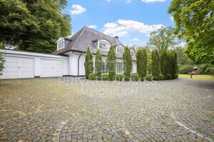Villa in begehrter Lage von Hochkamp mit großem Garten – 22609 Hamburg – Vorschaubild 2