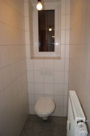 Sehr schöne 1- Zimmer Wohnung mit separater Küche und eigenen Hauseingang – 53111 Bonn – Vorschaubild 4