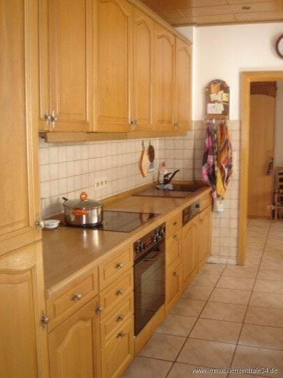 2 Familienhaus in Altenstadt Lindheim + eine dritte Wohnung im Nebengebäude – Altenstadt – Vorschaubild 8