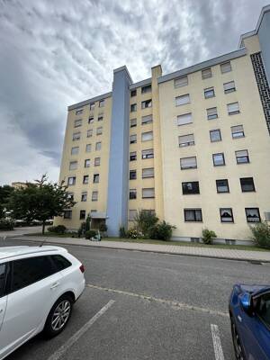 3-Zimmer-Wohnung in Fürth mit Gestaltungspotenzial – 90765 Fürth – Vorschaubild 2