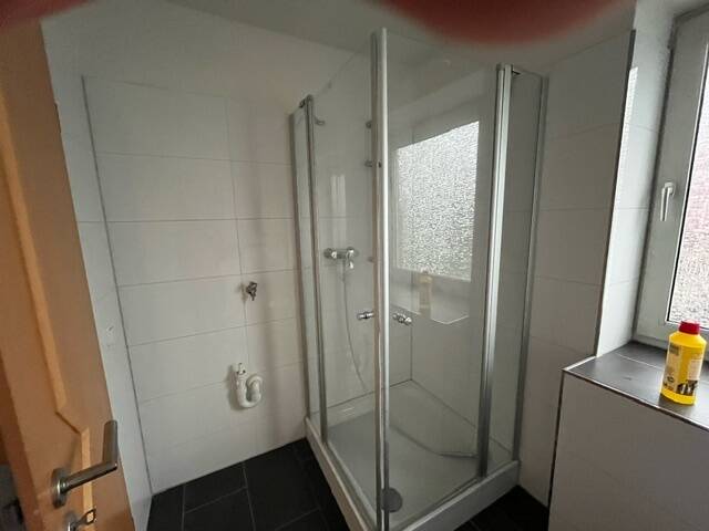 ruhiges möbliertes Appartement – Düsseldorf – Vorschaubild 3