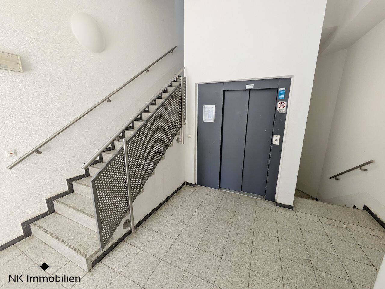 ++ charmante 2-Raum Wohnung - zuverlässig vermietet, mit Balkon & Tiefgaragenstellplatz ++ – Leipzig – Vorschaubild 3