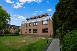Großzügige 4-Zimmer-Penthousewohnung mit Dachterrasse und Tiefgarage in Niendorf – 22455 Hamburg – Vorschaubild 1