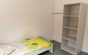 Stuttgart: Günstig übernachten - im möblierten Zimmer für Wohnen auf Zeit – 70327 Stuttgart – Vorschaubild 3