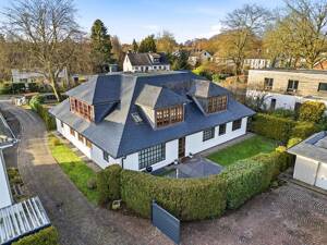 Aufgeteilt und frei lieferbar: Großzügige Villa mit zwei Wohnungen und Praxisfläche – 22397 Hamburg – Vorschaubild 3