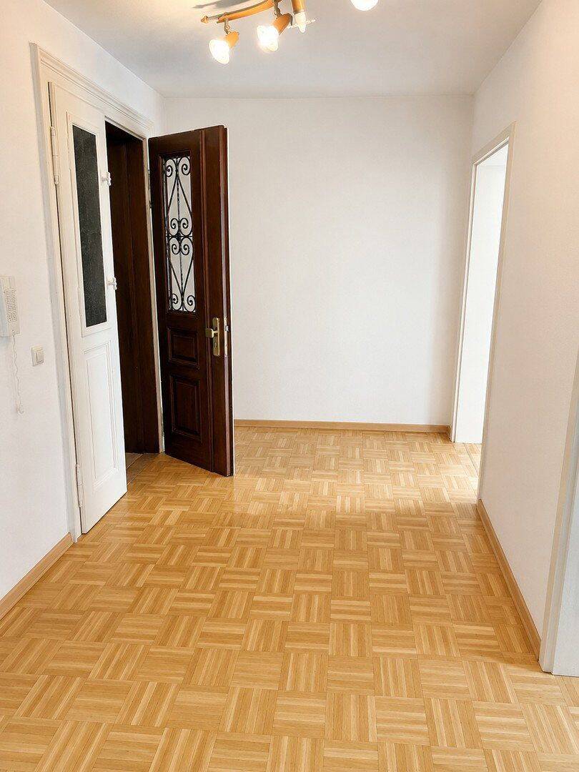 2-Zimmer-Altbauwohnung | ca. 60 m² | Küche | Besichtigung am 20.7 – Leipzig – Vorschaubild 2