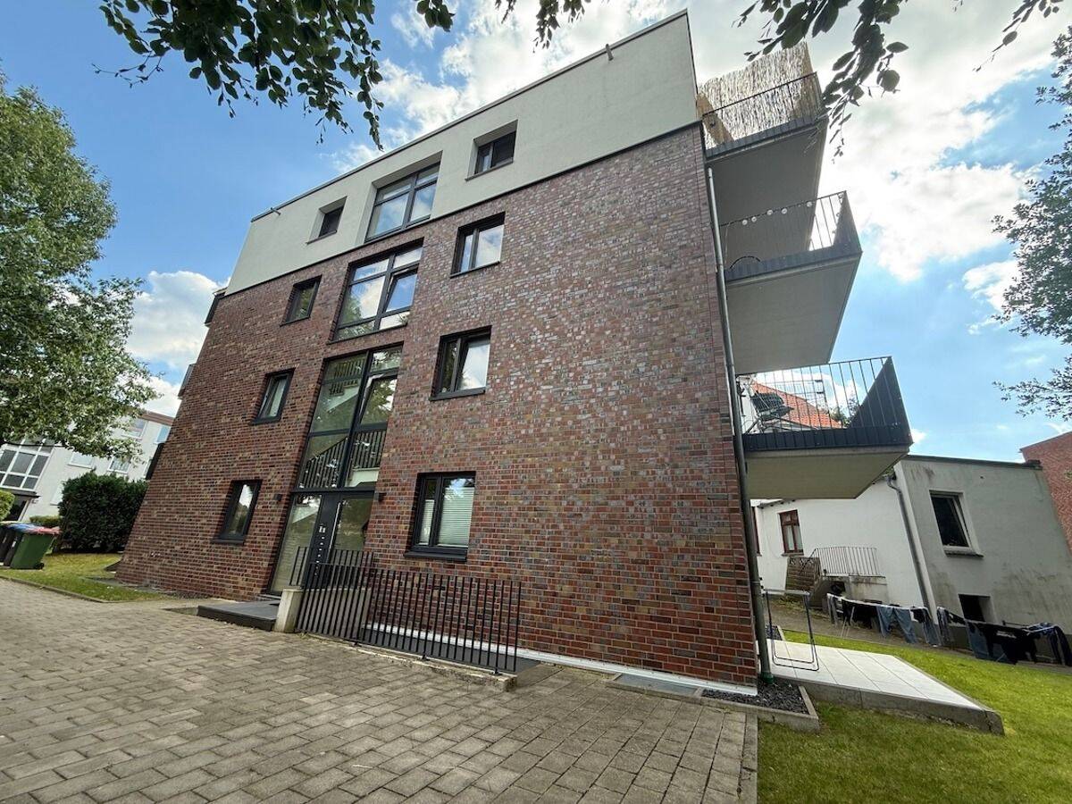 Schicke Neubau Erdgeschoss Wohnung