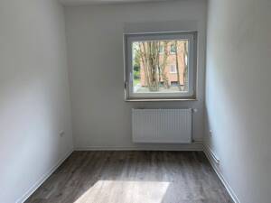 Renovierte 3-Zimmer-Wohnung mit Balkon – 28309 Bremen – Vorschaubild 5