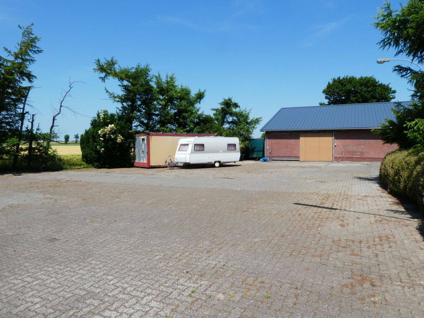 *** Seltene Gelegenheit - Geräumiges Wohnhaus mit multifunktionaler Lagerhalle, auf großem Grundstück, in strategisch guter Lage *** – Blomesche Wildnis – Vorschaubild 9
