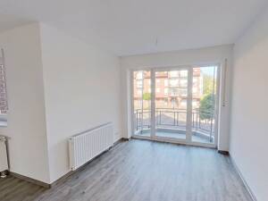 Raffiniert geschnitten & lichtdurchflutet: Exklusive 2-Zimmer-Wohnung mit Balkon & Tageslicht-Ambiente – 33100 Paderborn – Vorschaubild 2