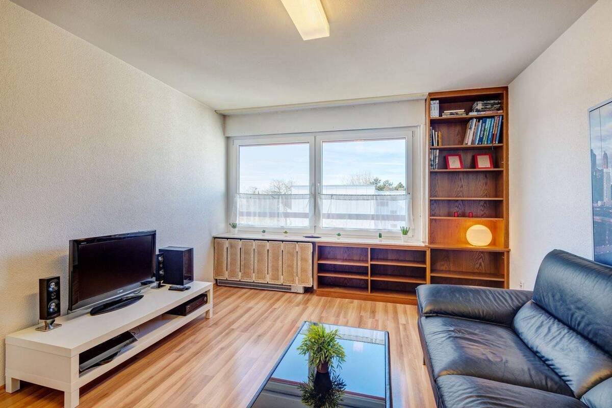 Hadern: Gut geschnittene 2,5-Zimmer Wohnung - frei – 81375 München – Bild 1 von 9