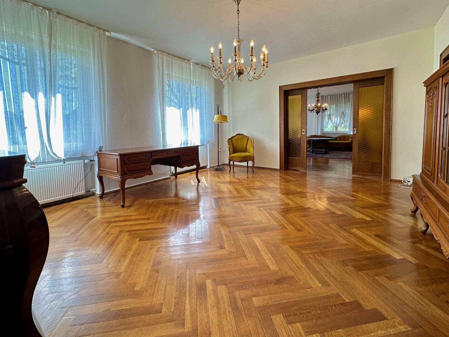Außergewöhnlich und großzügig - exklusive Villa in gefragter Lage bietet vielfältige Gestaltungsmöglichkeiten – Chemnitz – Vorschaubild 6