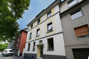 Attraktives Investment in Essen - Mehrfamilienhaus mit sechs Wohneinheiten und laufenden Einnahmen – 45326 Essen – Vorschaubild 2