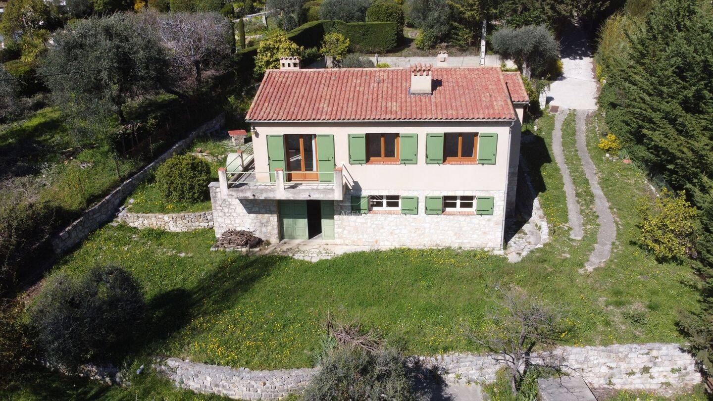 Maison 6 pièces 120 m² · à Grasse · 120 m² · 560 000 €