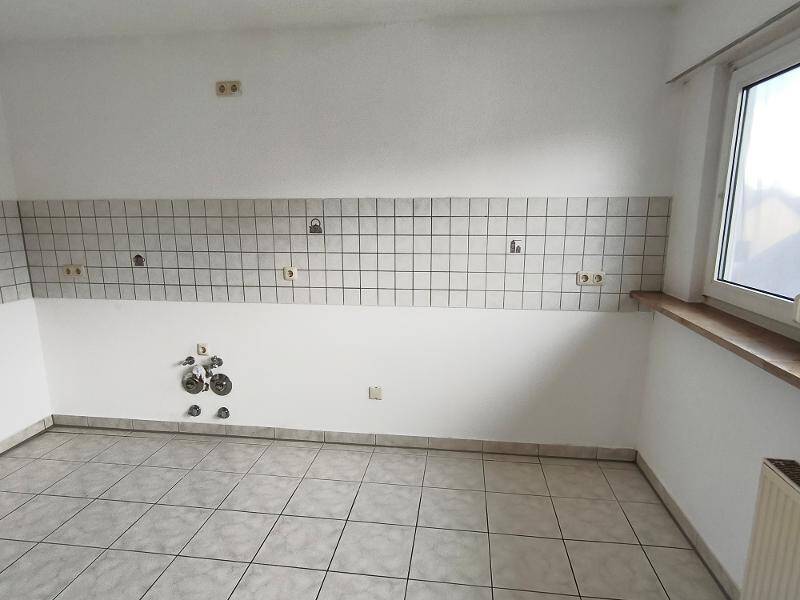 3 Zi. Wohnung (Nr. 6) im DG (2. OG) mit Balkon und Garage – Erlangen – Vorschaubild 8