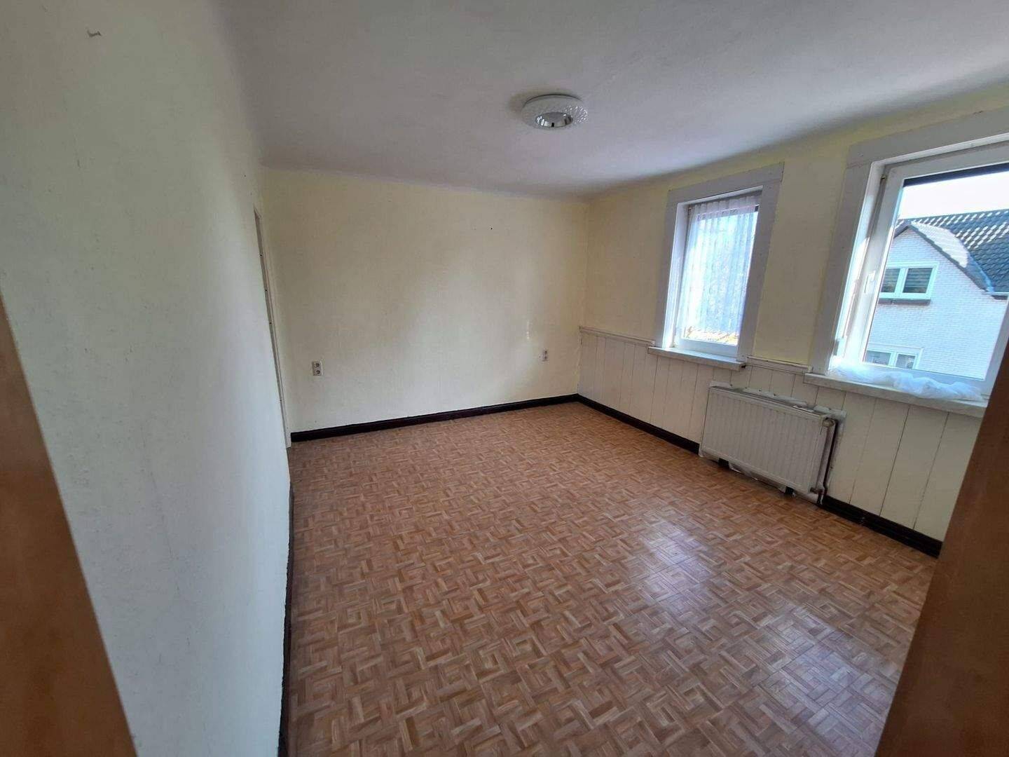 teilsan., mod.-bed. 2-Generationenhaus, Garten, Pavillon, Werkstatt, Nebengelass – Mühlhausen/Thüringen – Vorschaubild 9