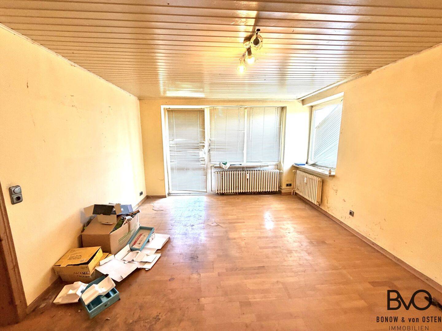 Endetagenwohnung mit Balkon und Stellplatz. Renovierungsbedürftig – Kiel – Vorschaubild 4