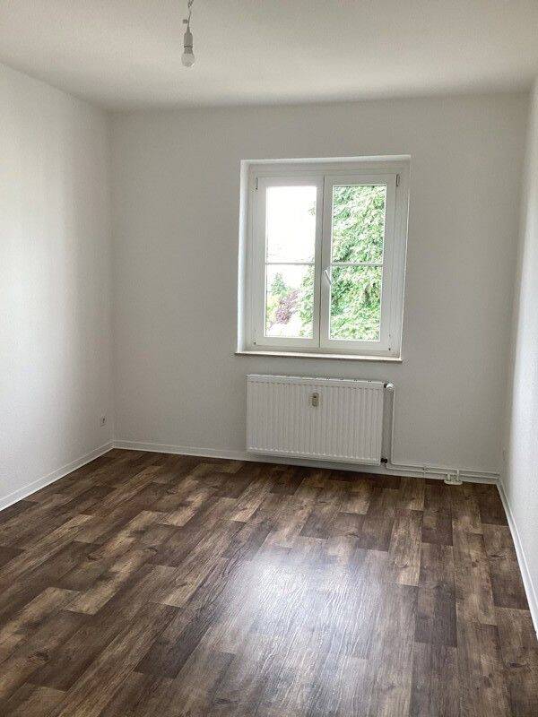 2-Zimmer-Wohnung mit saniertem Duschbad! – Magdeburg – Vorschaubild 2