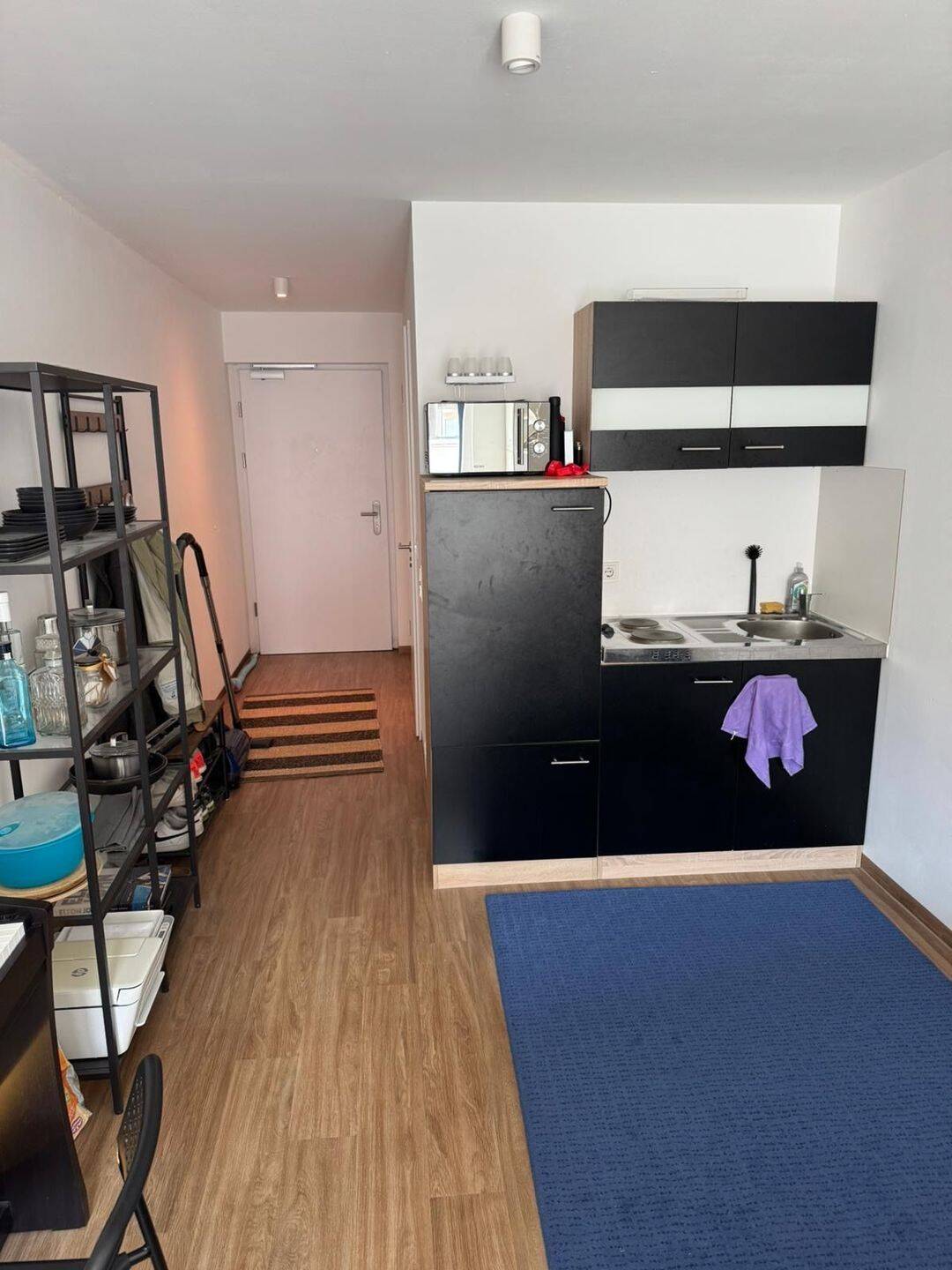Vollständig möbliertes modernes Studierenden-Apartment in Augsburg Zentrum – Augsburg – Vorschaubild 6