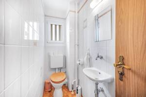 Voll möblierte 3-Zimmer-Wohnung mit sonniger Westloggia – 81927 München – Vorschaubild 8