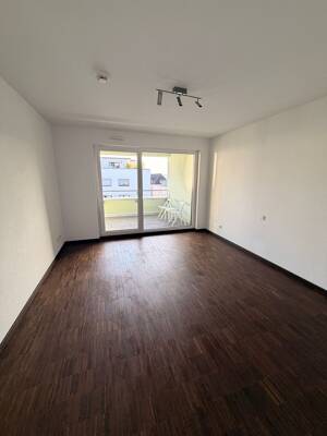 Moderne 2-Zimmer-Wohnung mit Balkon und schönem Ausblick in Trier – 54294 Trier – Vorschaubild 4