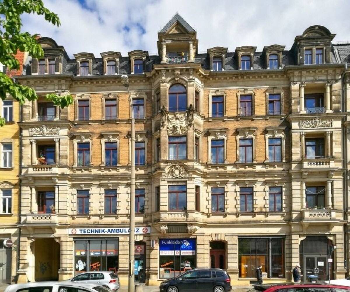 Neustadt-Highlight für Familien: 6-Zimmerwohnung im 3. OG mit 2 Bädern und Balkon – 1099 Dresden – Bild 1 von 5