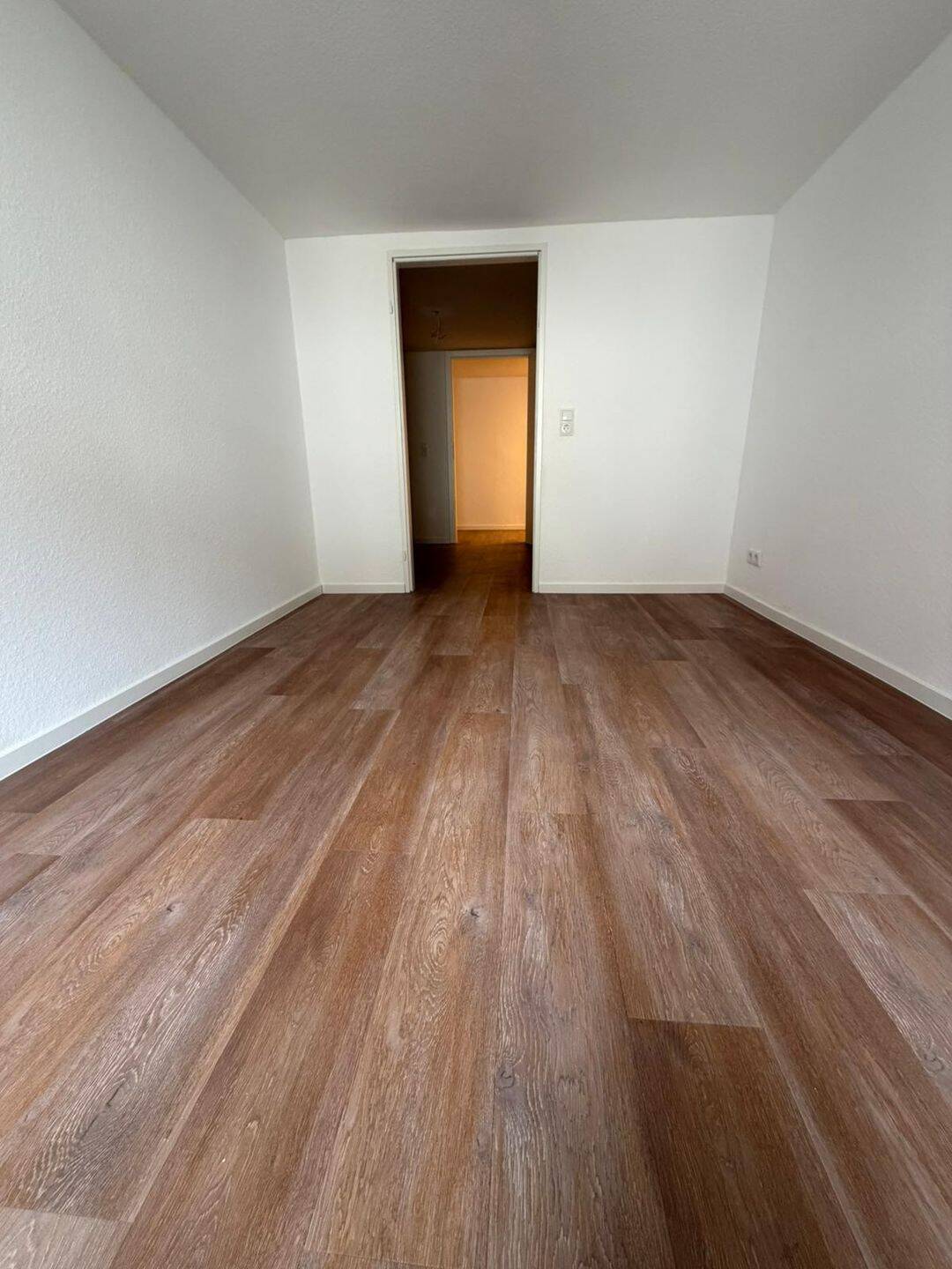 Geräumige 4-Zimmer-Wohnung im Herzen von Würzburgs Altstadt – Würzburg – Vorschaubild 6