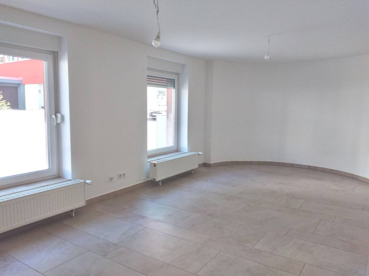 KL-Hohenecken - schöne 1 Zimmerwohnung im Erdgeschoss – 67661 Kaiserslautern – Bild 1 von 3
