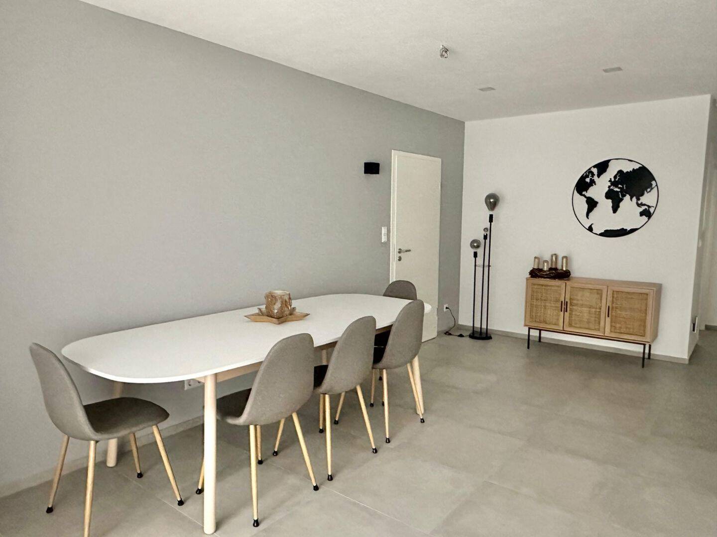 Wohnen auf Zeit in Karlsruhe - möblierte Neubauwohnung ab 1 Monat mieten – Karlsruhe – Vorschaubild 3