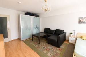 AIGNER - 2-Zimmer-Souterrainwohnung in begehrter Lage von Neuhausen-Nymphenburg – 80637 München – Vorschaubild 2