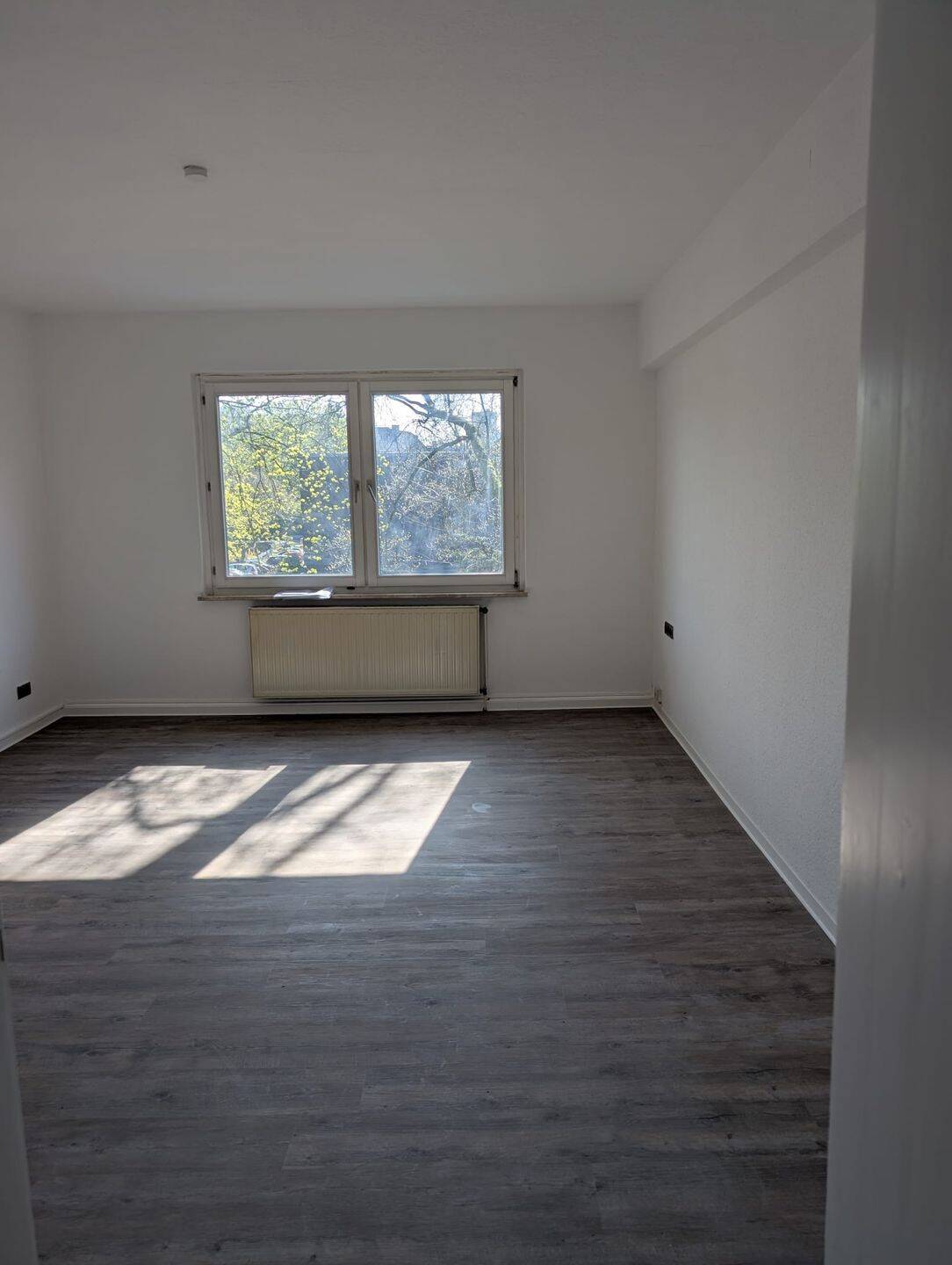 Renovierte 3 Zimmer Wohnung für die kleine Familie oder Pärchen – Gelsenkirchen – Vorschaubild 4