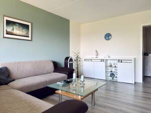 Lichtdurchflutet, grün und voller Potential - Gestalten Sie Ihr neues Zuhause! – 23570 Lübeck – Vorschaubild 3