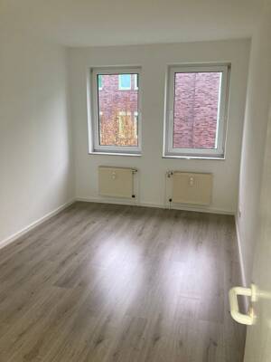 Sehr schöne 3-Raum-Wohnung mit Blick zur Alten Elbe auf dem Werder in Magdeburg! – 39114 Magdeburg – Vorschaubild 5