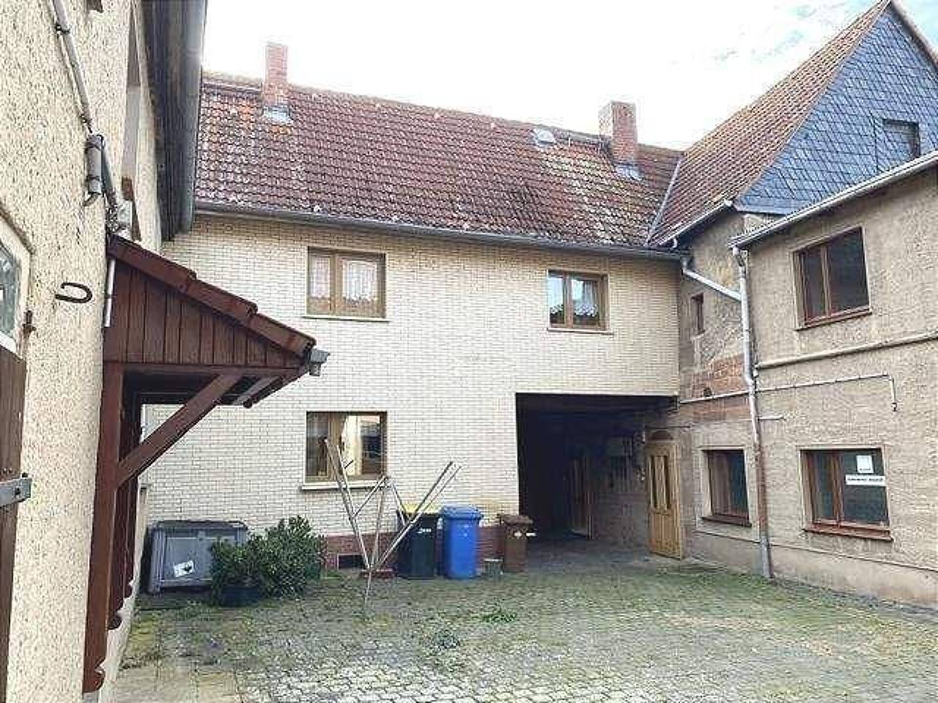 Haus in 06647 Bad Bibra mit 170 m² kaufen