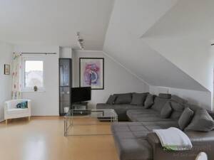 (EF1368_M) Kassel-Stadt: Harleshausen, möblierte Wohnung in freistehendem Haus mit Garten – 34128 Kassel – Vorschaubild 3