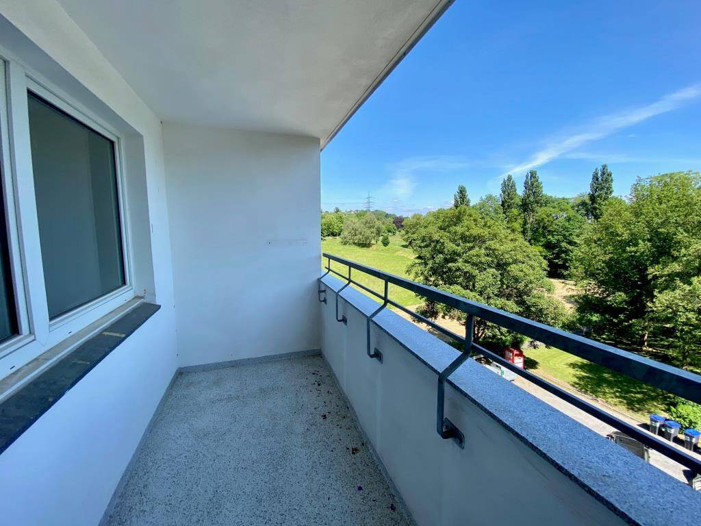 2-Raumwohnung mit Balkon und Aufzug