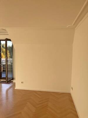 Helle 4 Zi. Dachgeschosswohnung mit Balkon – 45359 Essen – Vorschaubild 8