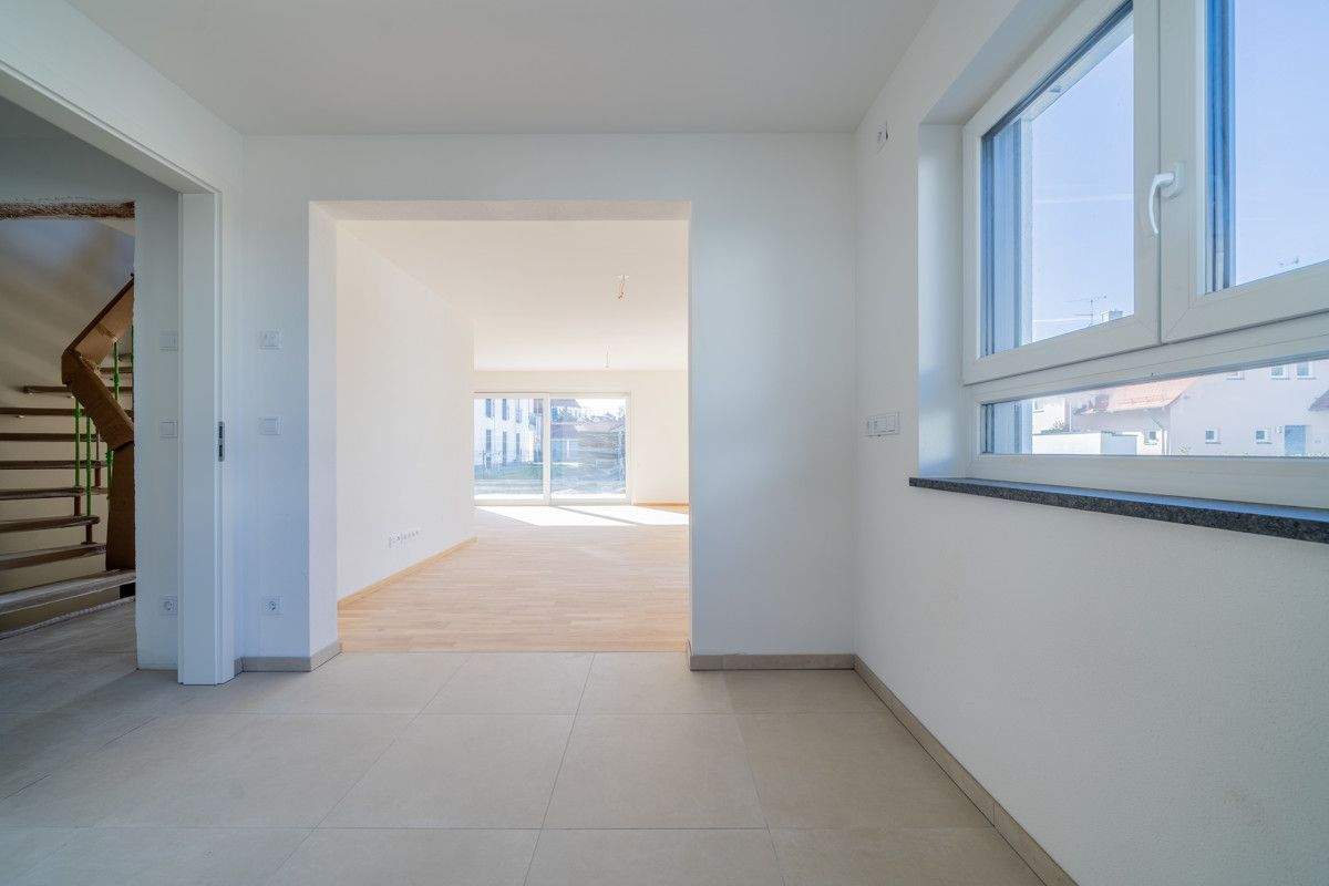 Traumhafte Neubau DHH mit PV-Anlage, zukunftsw. Energiekonzept und hochw. Ausstattung in Denklingen – Denklingen – Vorschaubild 5
