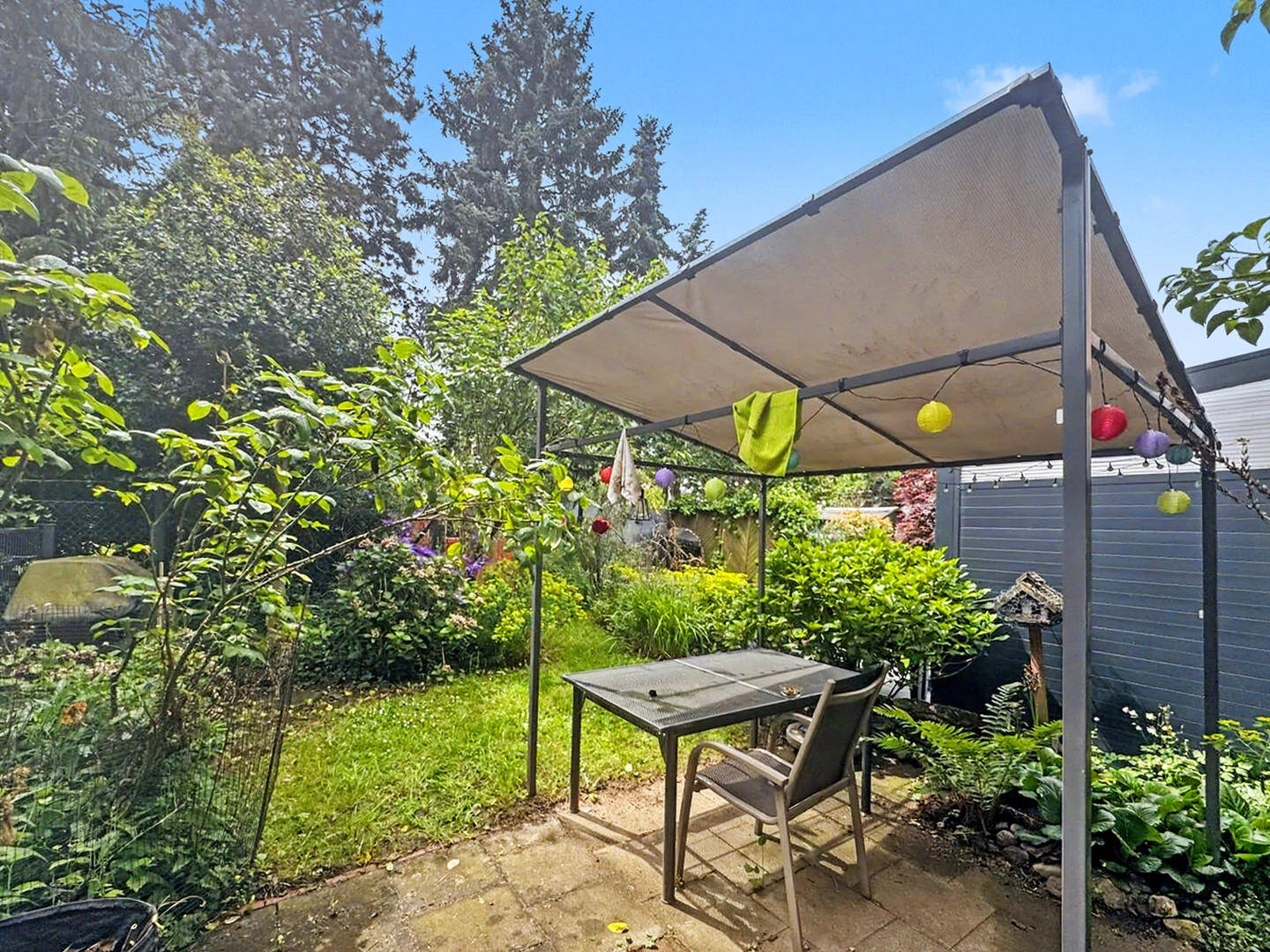 Familienfreundliches Reihenhaus mit Carport in Düsseldorf-Lichtenbroich – Düsseldorf – Vorschaubild 3