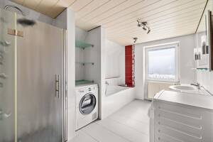 Großzügige Maisonettewohnung mit Fernblick, Balkon und Gartenanteil in Dasing! – 86453 Dasing – Vorschaubild 8