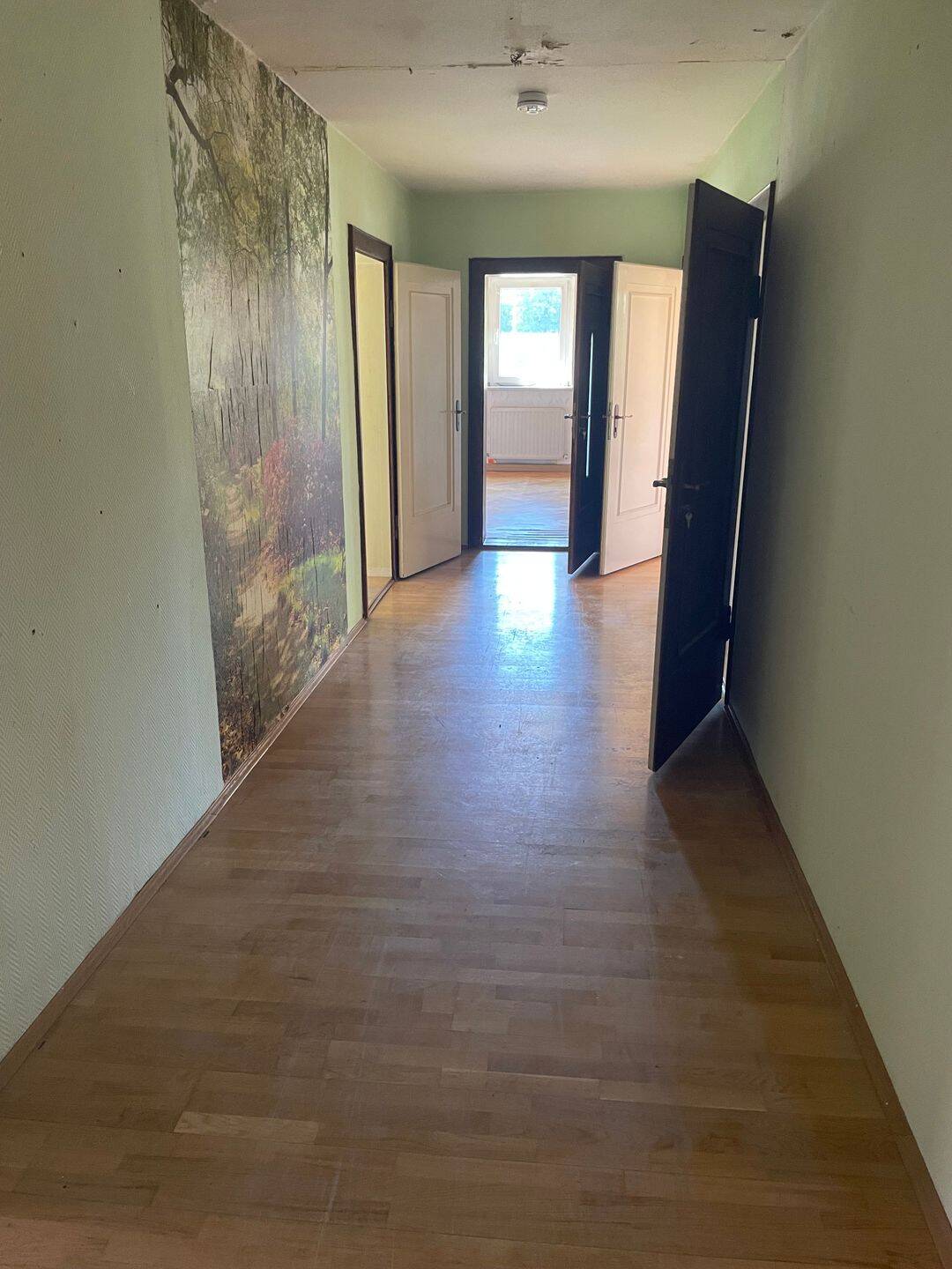 *WG-geeignet* selbst sanieren und sparen - großzügige Dachgeschosswohnung sucht kreative Mieter – Chemnitz – Vorschaubild 5