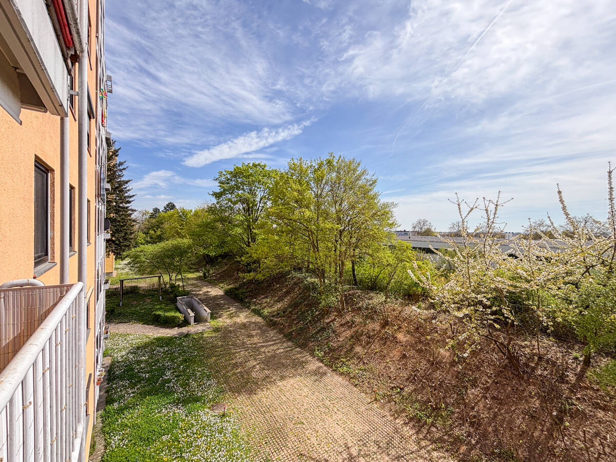Direkt einziehen und wohlfühlen: helle 3-Zimmer-Wohnung mit Südbalkon und Tiefgarage, WI Nordenstadt – Wiesbaden – Vorschaubild 7