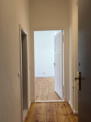 Helle bezugsfreie 1-Zimmer Altbauwohnung in der Nähe vom Schlosse Charlottenburg (provisionsfrei) – 10589 Berlin – Vorschaubild 6