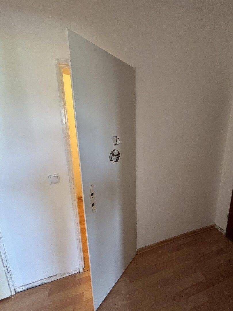 Großzügige 4-Zimmer-Eigentumswohnung mit viel Potenzial – Norderstedt – Vorschaubild 8