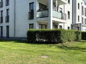 Nur 100 m vom Meer entfernt - Stilvolle 3 ZKB Wohnung mit Marken EBK u. TG Stellplatz – 18119 Rostock – Vorschaubild 3