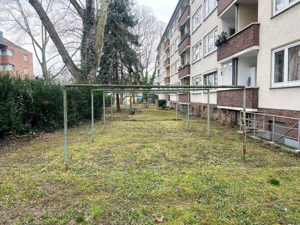 Mehrfamilienhaus in 50739 Köln mit 1.801 m² kaufen