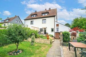 Einziehen & wohlfühlen: Modernisierte Doppelhaushälfte mit großem Garten – 4288 Leipzig – Vorschaubild 2