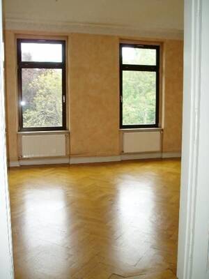CO-CITY ** 6 Zi in Altbau-Stadthaus ** ca. 170 m² ** 2. OG ab sofort ** gerne Studenten ** – 96450 Coburg – Vorschaubild 9