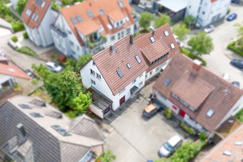 ++ Charmante Wohnung in ruhiger Lage mit ausbaubarem Bühnenbereich ++ – Stuttgart – Vorschaubild 8